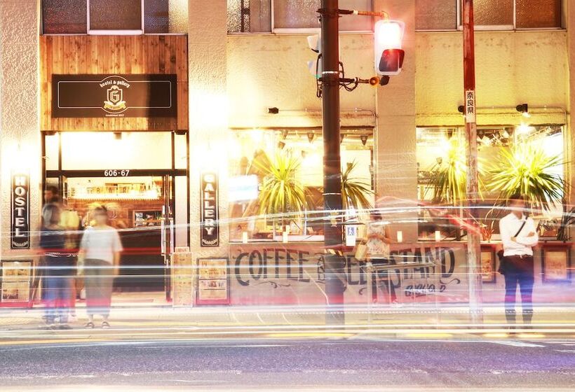 Hostel&gallerygisgood