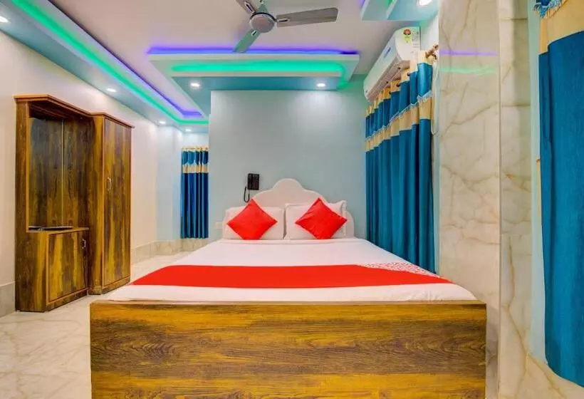 ホテル Collection O Raj Guest House Near Kolkata Airport