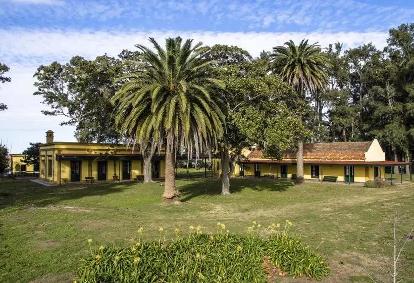 ホテル Estancia La Margarita