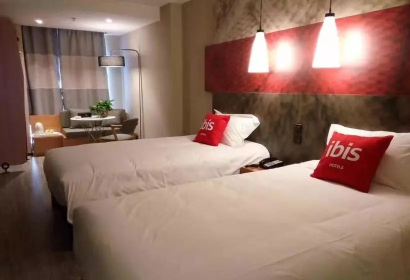 ホテル Ibis Dujiangyan