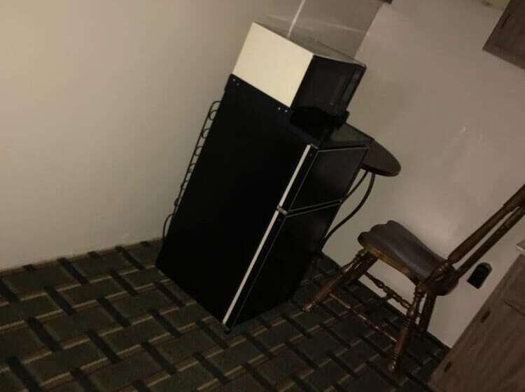 酒店 Park N Stay Inn