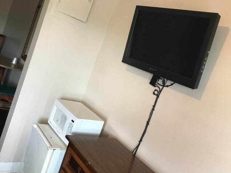 酒店 Park N Stay Inn