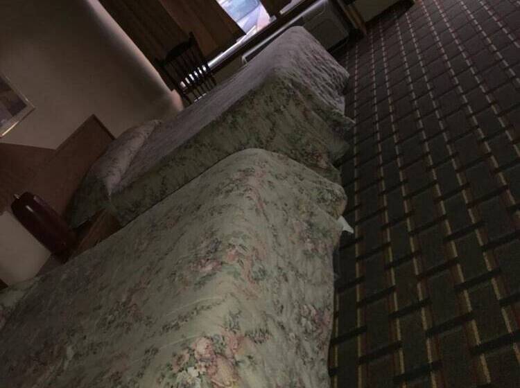 酒店 Park N Stay Inn