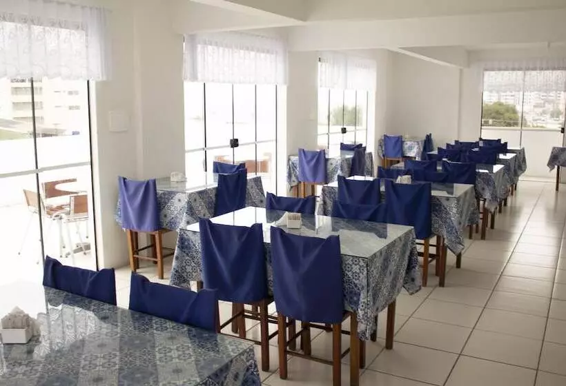 Hotelli Praia Comprida