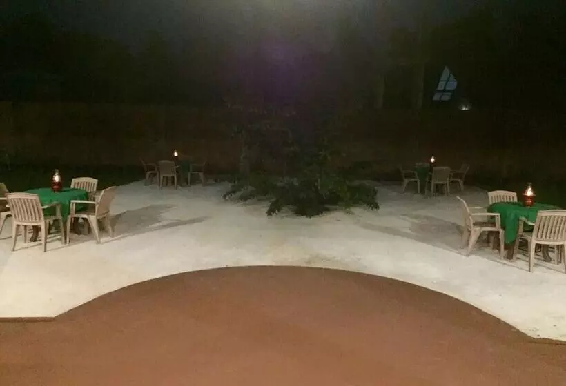 هتل Sera Villa
