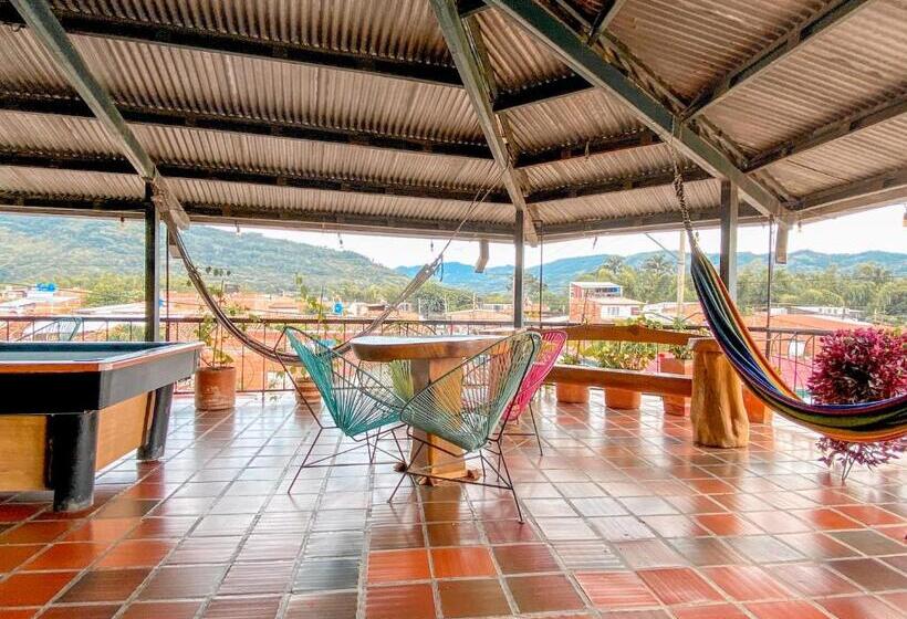 La Rosa Nautica Hostel