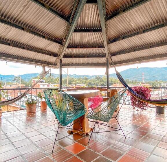 La Rosa Nautica Hostel