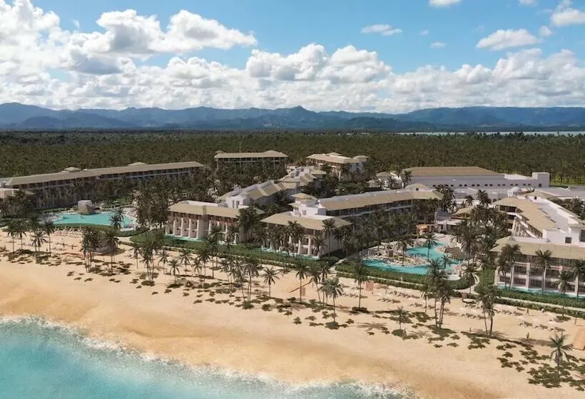 Dreams Playa Esmeralda Resort & Spa