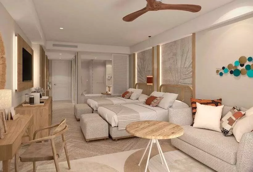 Dreams Playa Esmeralda Resort & Spa