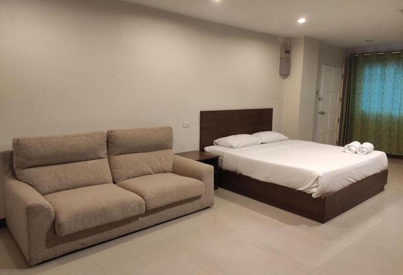 Baan Manthana Hotel, Hua Hin