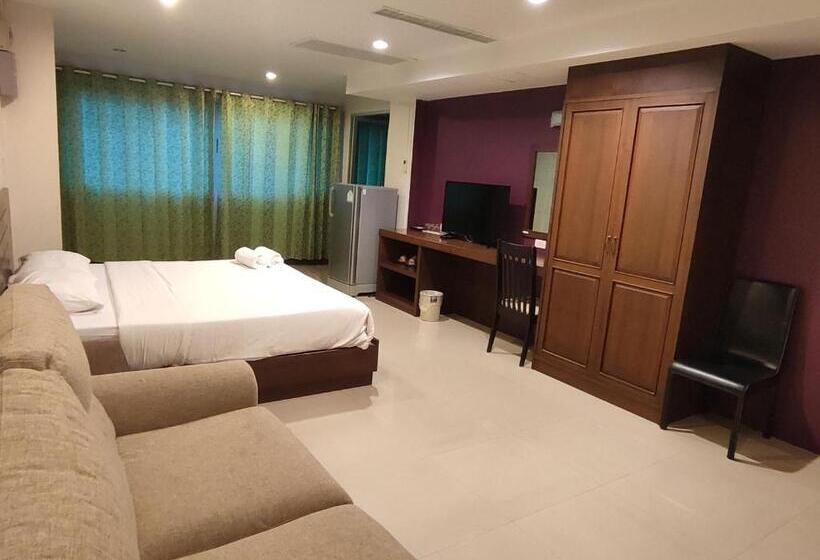 Baan Manthana Hotel, Hua Hin