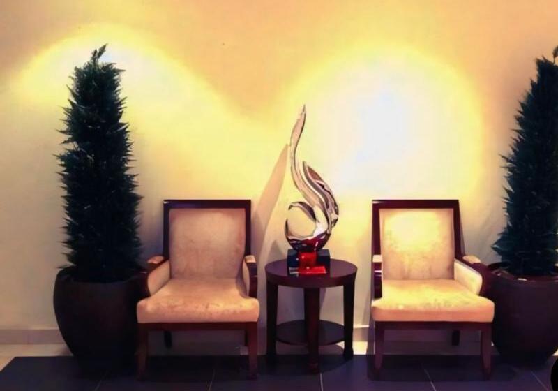 Отель Towlan Grnada