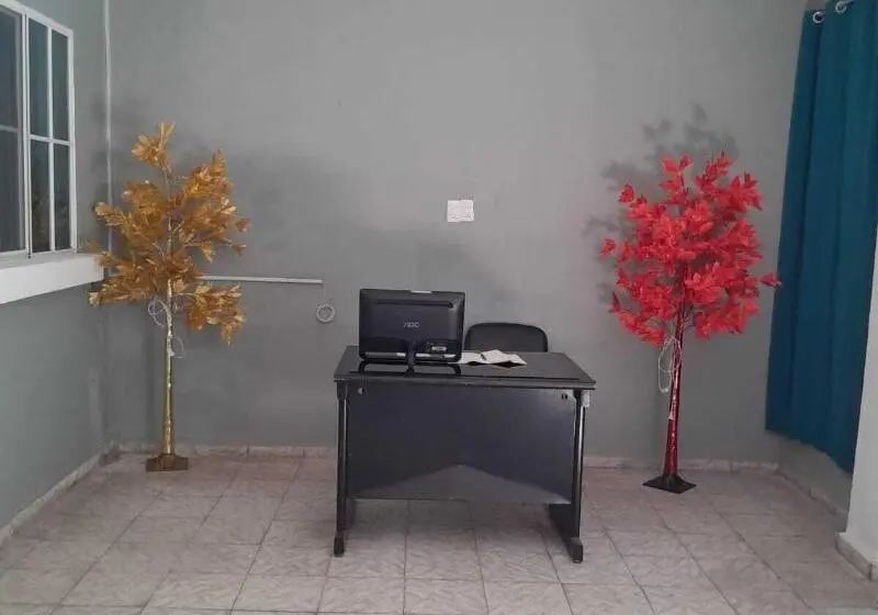 هتل Hostal Venezuela