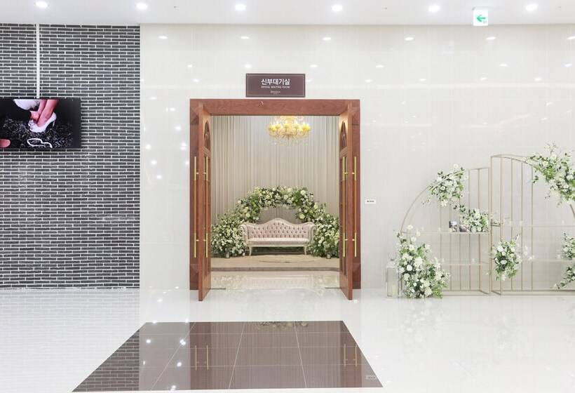 Benikea Hotel Seosan