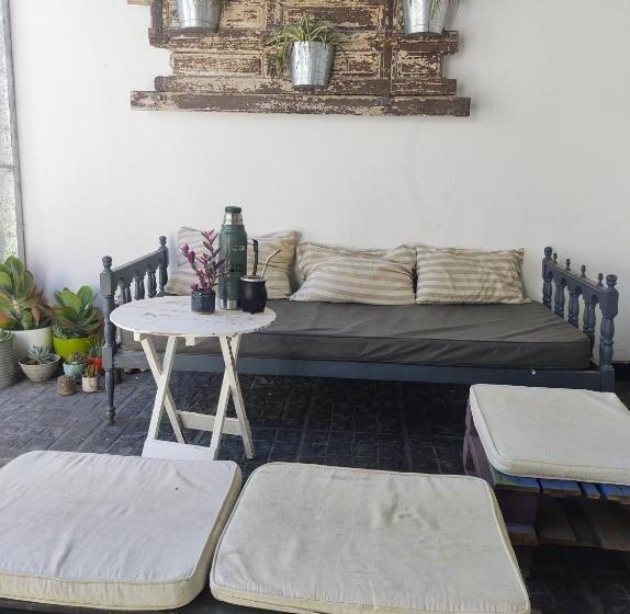 El Bicho Negro Hostel