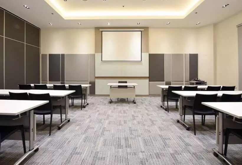 Hop Inn Hotel Alabang Manila
