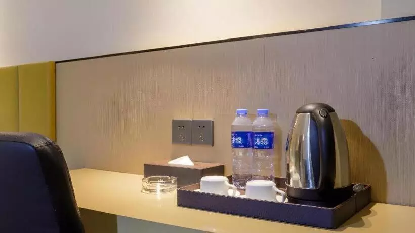 Jingtu Hotel Zhanjiang Dingsheng Plaza Store