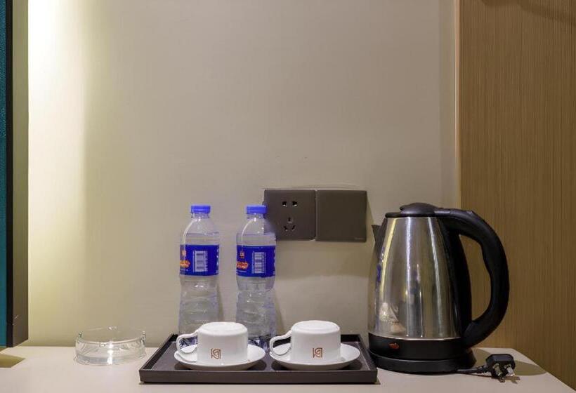 Jingtu Hotel Zhanjiang Dingsheng Plaza Store