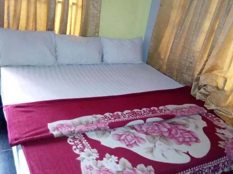 هتل Maximus Suites