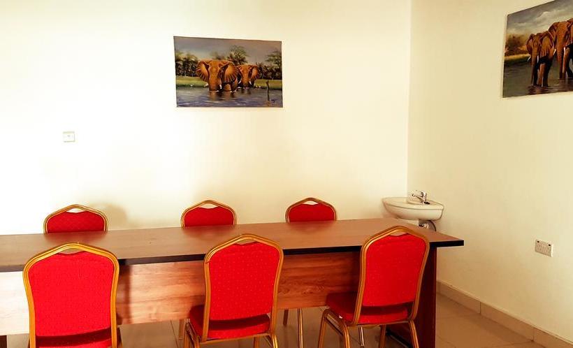 هتل The Belgian Executive