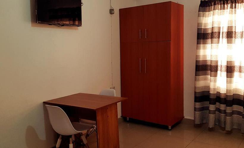 هتل The Belgian Executive