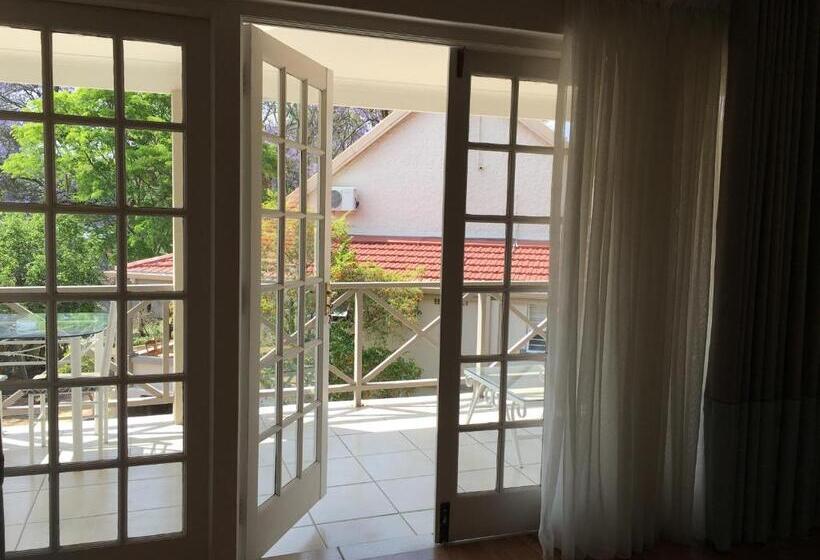 Peaches & Cream Bed & Breakfast