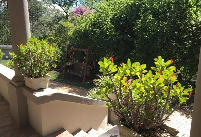 Peaches & Cream Bed & Breakfast