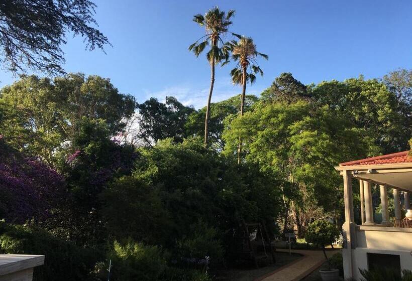 Peaches & Cream Bed & Breakfast