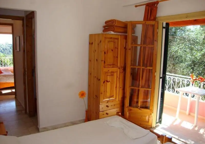 ホテル Ipsia Apartments