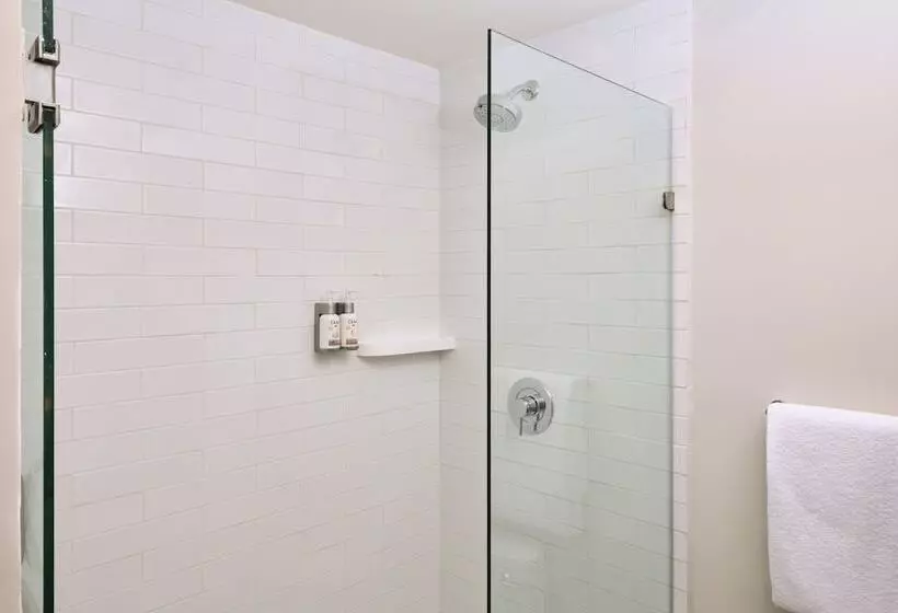 Avid Hotel Guadalajara Aeropuerto Norte by Ihg