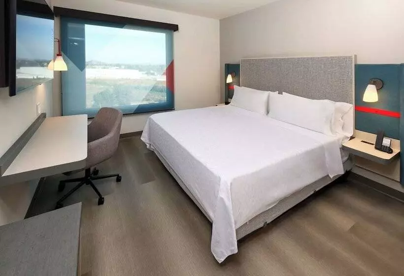 Avid Hotel Guadalajara Aeropuerto Norte by Ihg