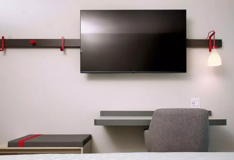 Avid Hotel Guadalajara Aeropuerto Norte by Ihg