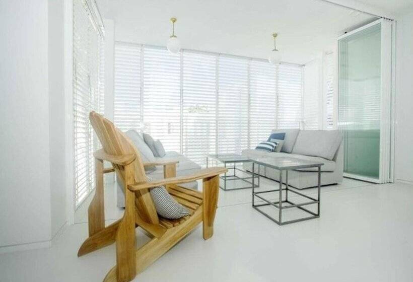 ホテル The Loft Ibiza