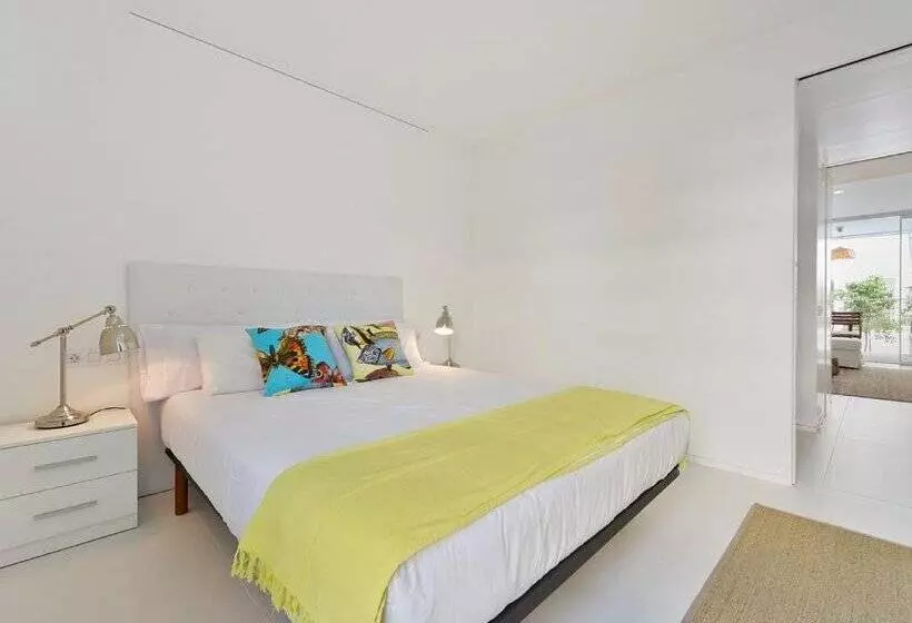 هتل The Loft Ibiza