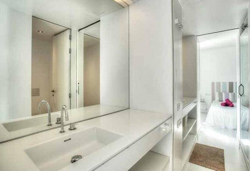 ホテル The Loft Ibiza