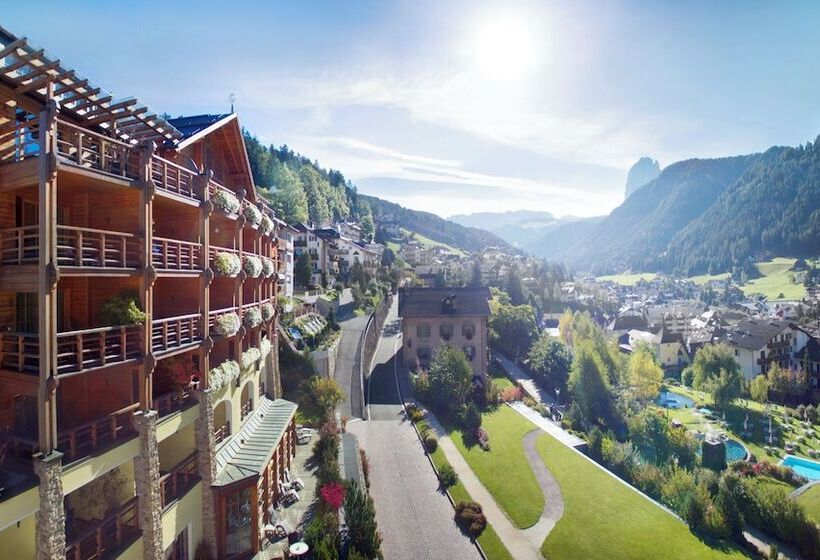 هتل Adler Spa Resort Balance