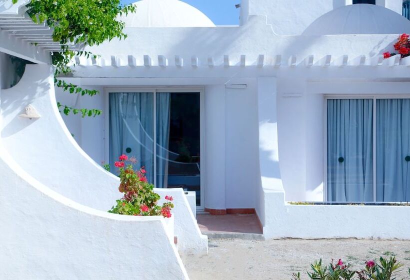 فندق Aljazira Beach & Spa     Families And Couples Only