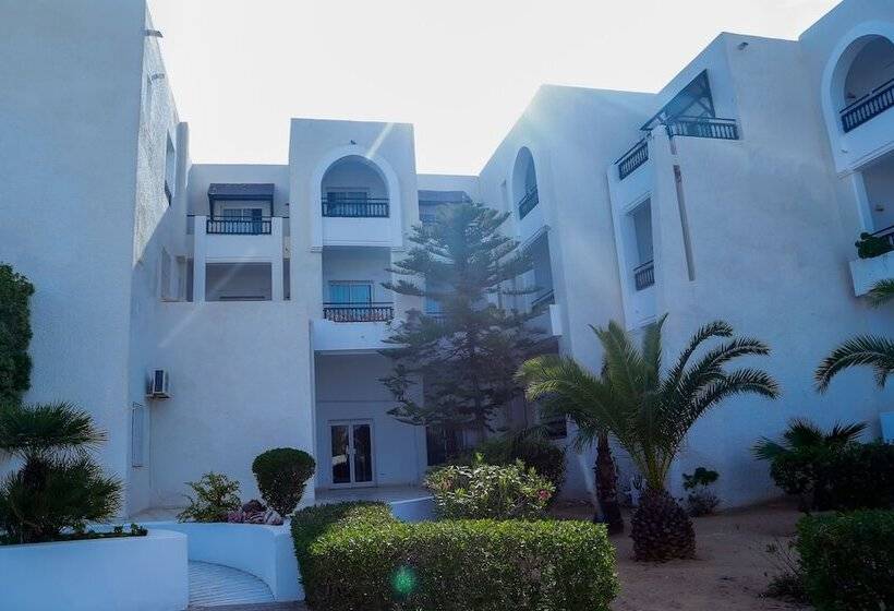 فندق Aljazira Beach & Spa     Families And Couples Only