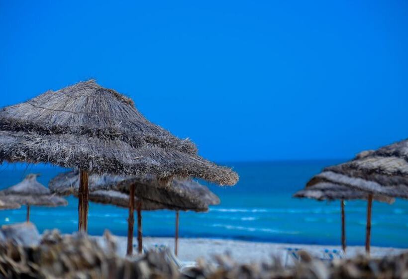 فندق Aljazira Beach & Spa     Families And Couples Only