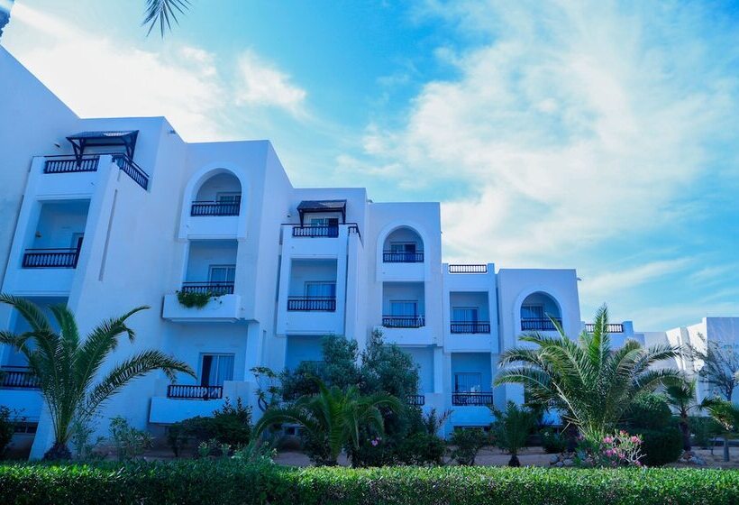 فندق Aljazira Beach & Spa     Families And Couples Only