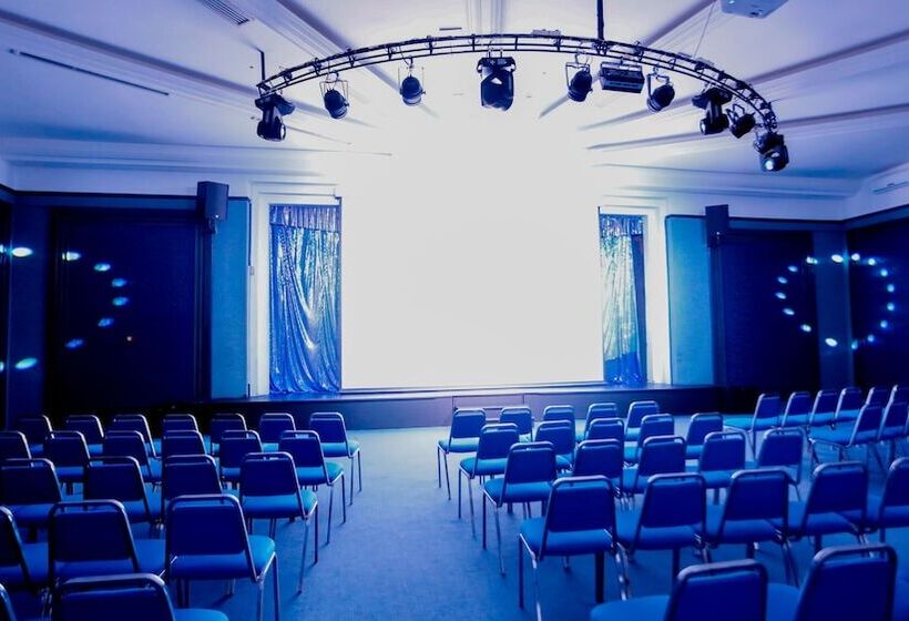 فندق Aljazira Beach & Spa     Families And Couples Only