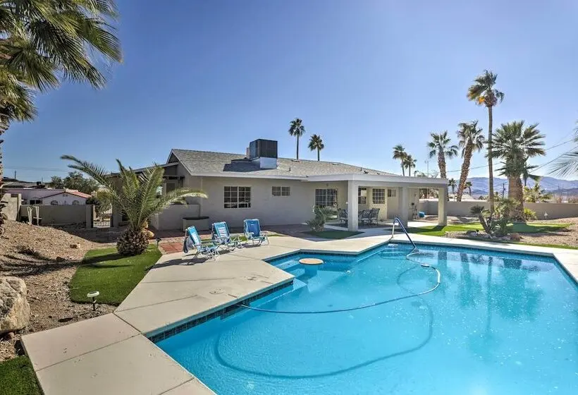 Lake Havasu Home W/ Heated Pool & Putting Green
