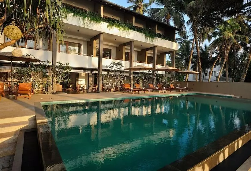 Hotelli Tantalize Beach