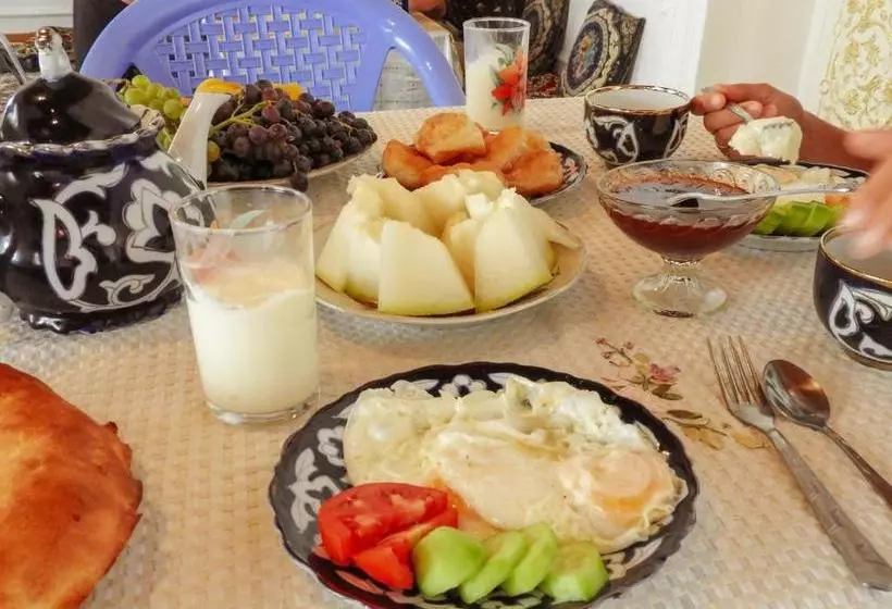 Diyor Hostel