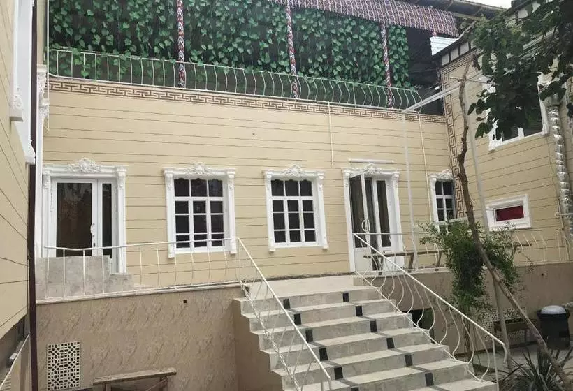 Diyor Hostel