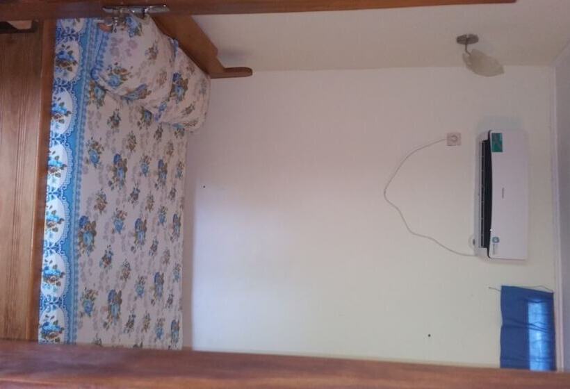 تختخواب و صبحانه Centre Marilen