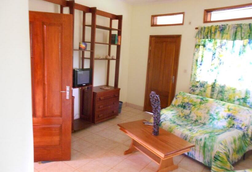 تختخواب و صبحانه Centre Marilen