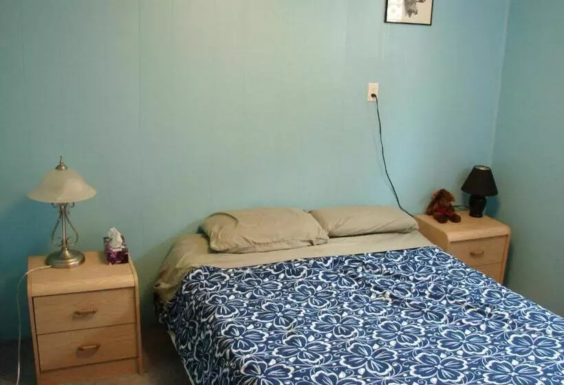 تختخواب و صبحانه Wild North Bed & Rest