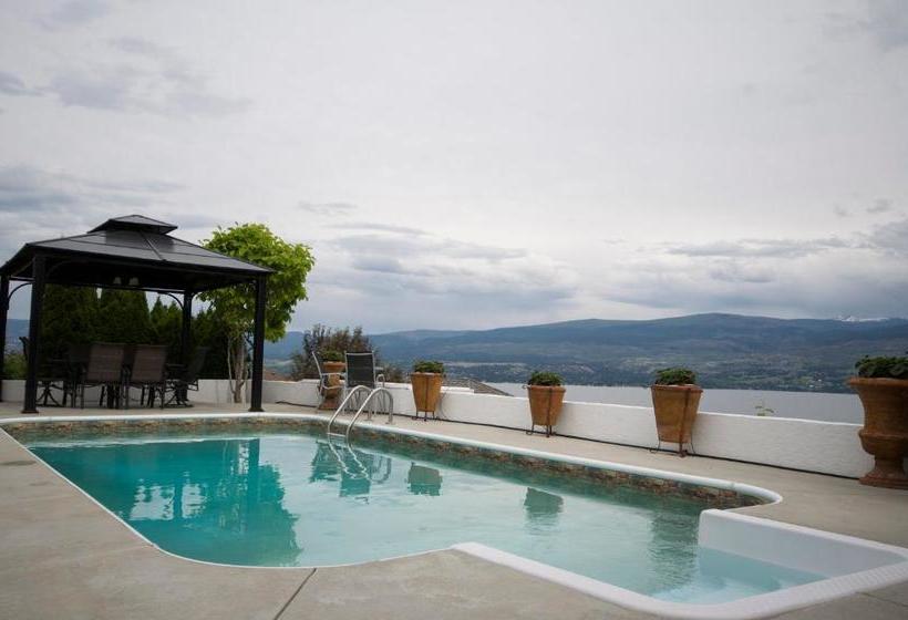 Bella Luna Bed And Breakfast