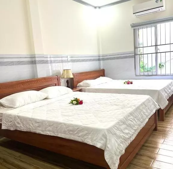 Blue Moon Hotel Mui Ne